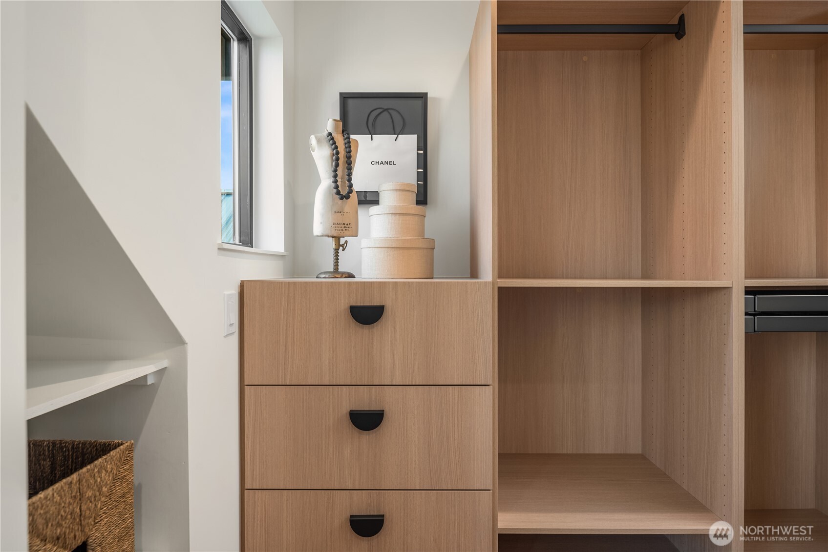 2801 20th Avenue South Seattle, WA 98144 - Photo 26 of 40