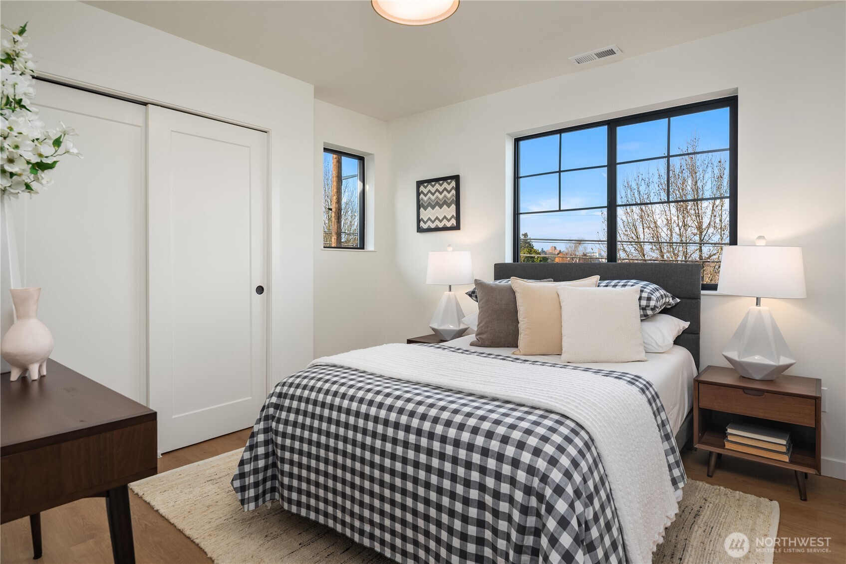 2801 20th Avenue South Seattle, WA 98144 - Photo 28 of 40