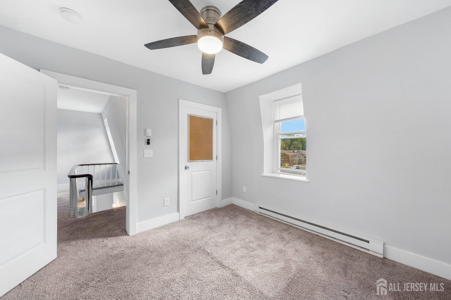 66 Leigh Street Clinton, NJ 08809 - Photo 18 of 38