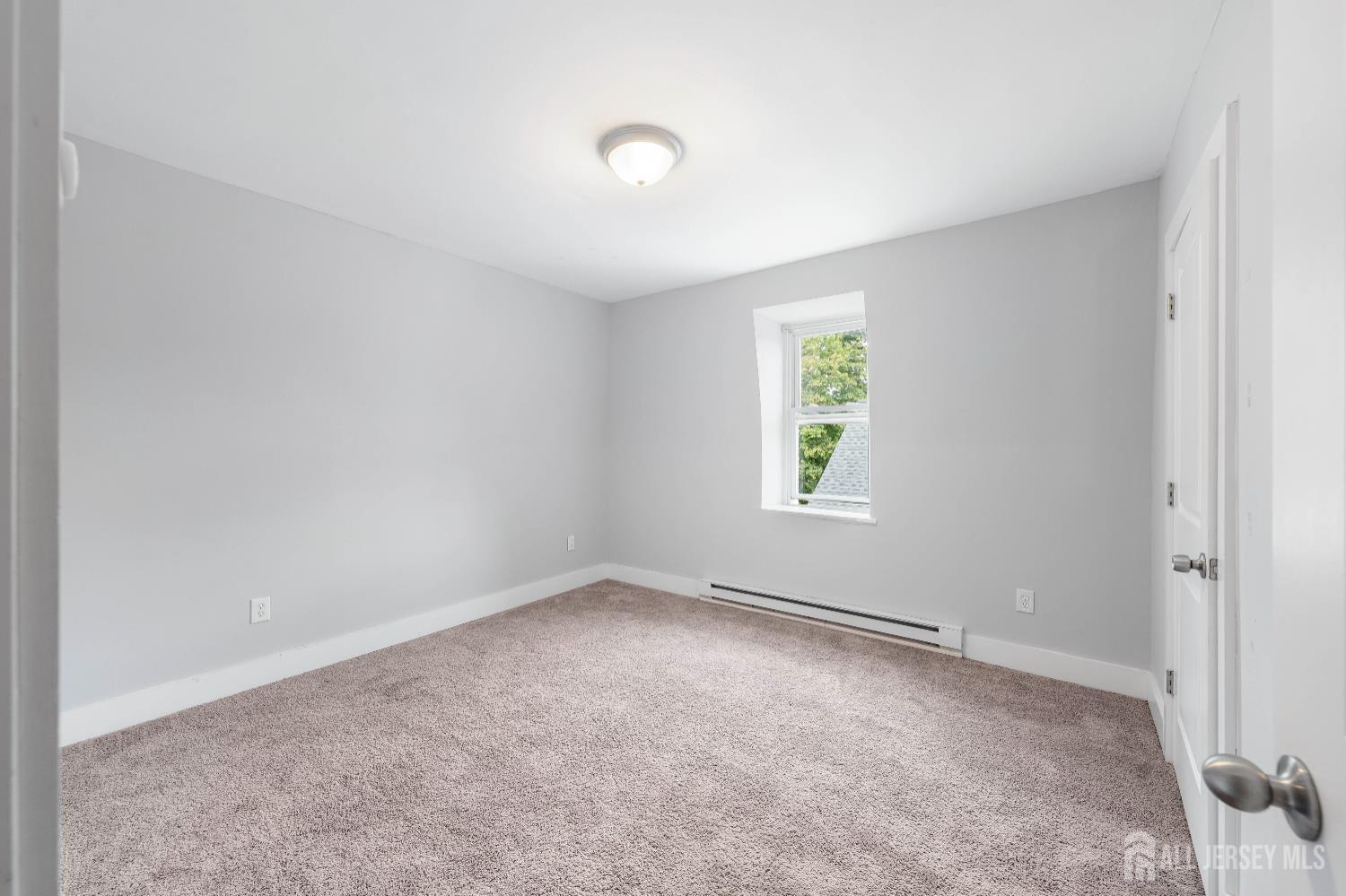 66 Leigh Street Clinton, NJ 08809 - Photo 22 of 38