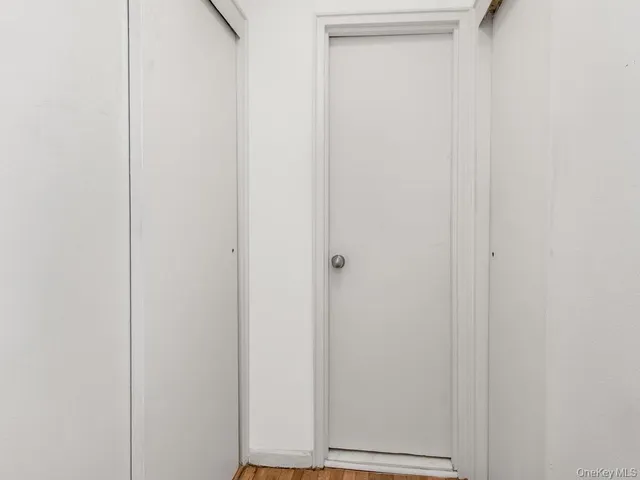 $139,000 | 2165 Matthews Avenue, Unit 4A | Pelham Parkway