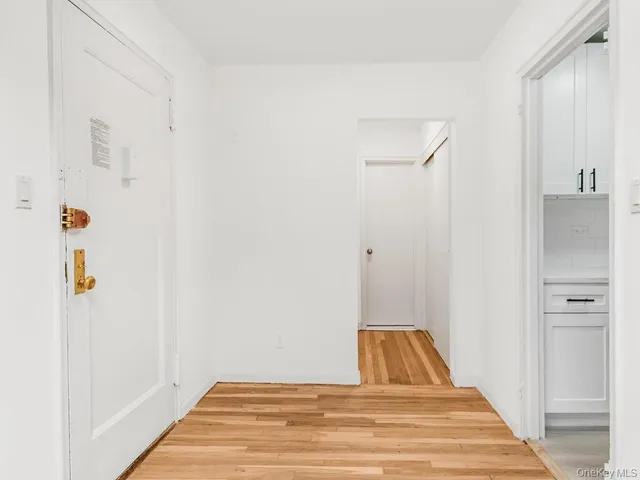 $139,000 | 2165 Matthews Avenue, Unit 4A | Pelham Parkway