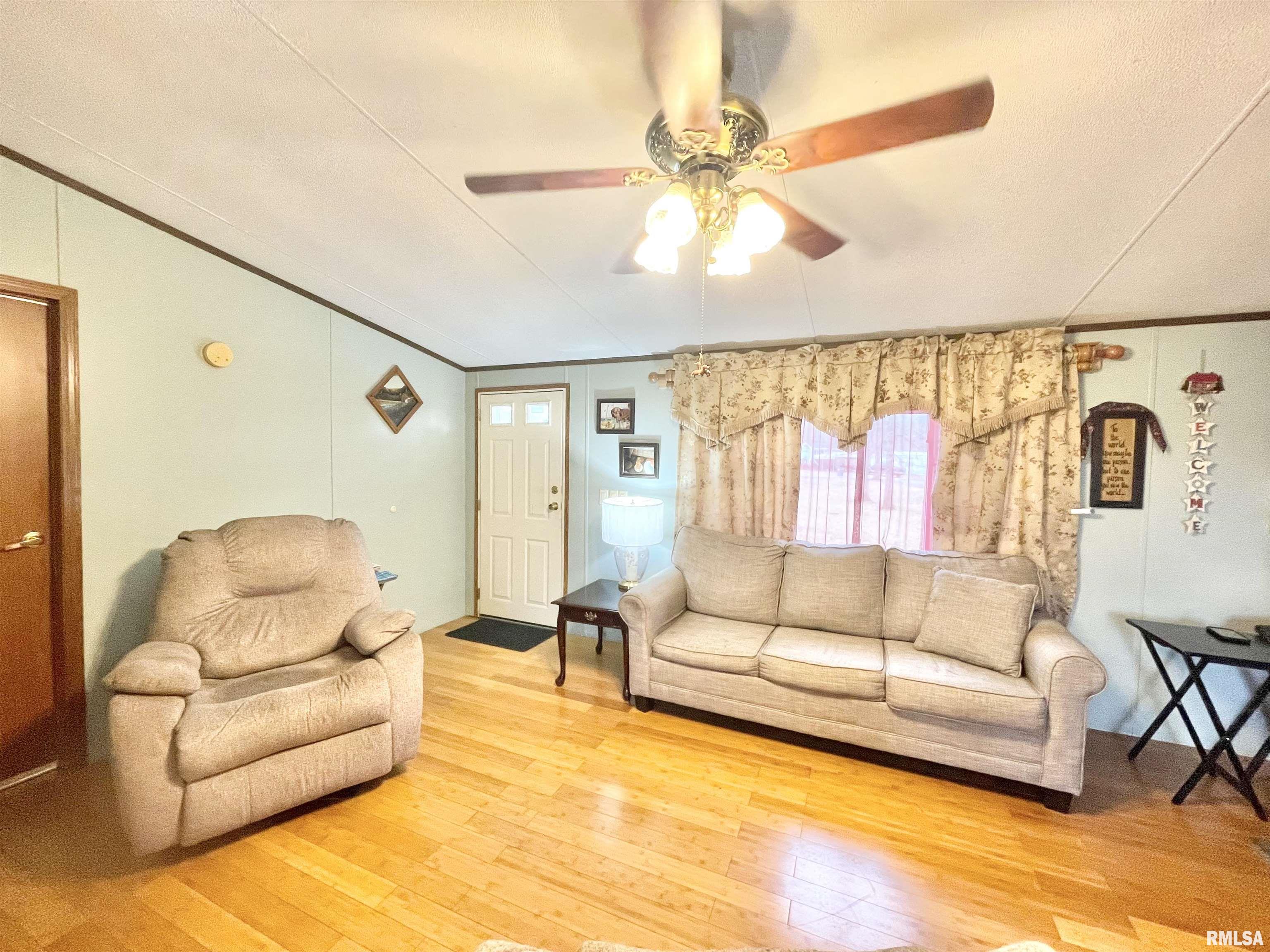 215 Scout Cabin Road Carterville, IL 62918 - Photo 4 of 24