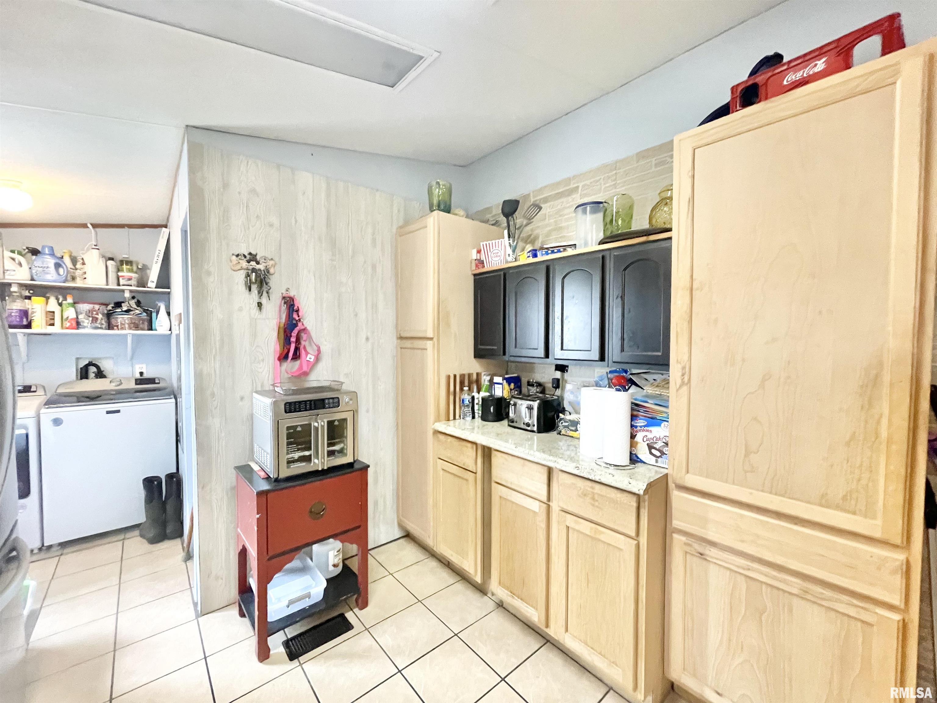 215 Scout Cabin Road Carterville, IL 62918 - Photo 9 of 24