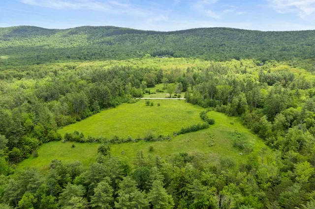 $675,000 | 0 Under The Mountain Road, South Londonderry, VT 05155