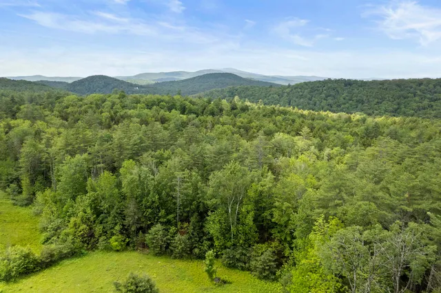 $675,000 | 0 Under The Mountain Road, South Londonderry, VT 05155