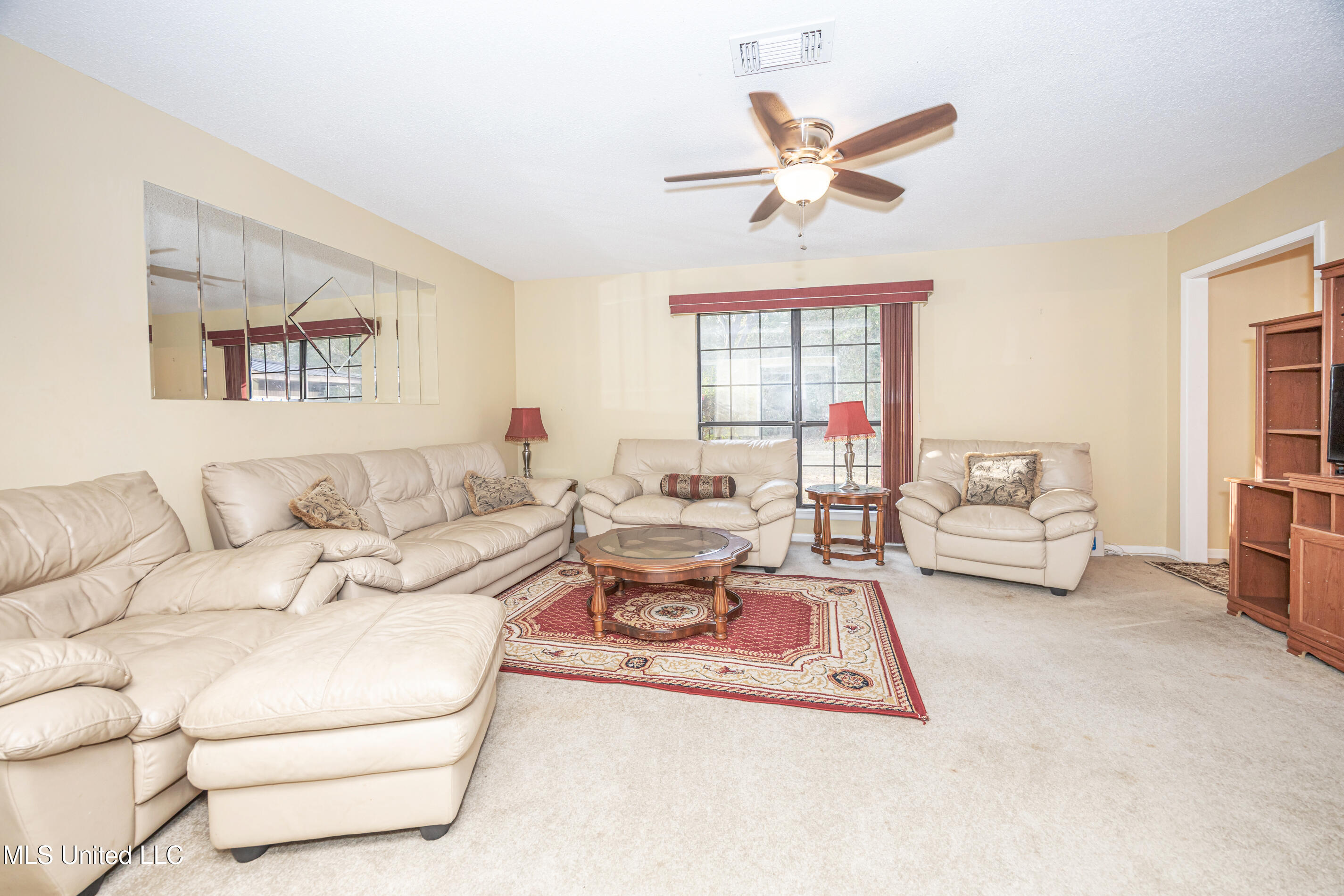 3040 Pabst Road Ocean Springs, MS 39564 - Photo 11 of 71 IMG_5431