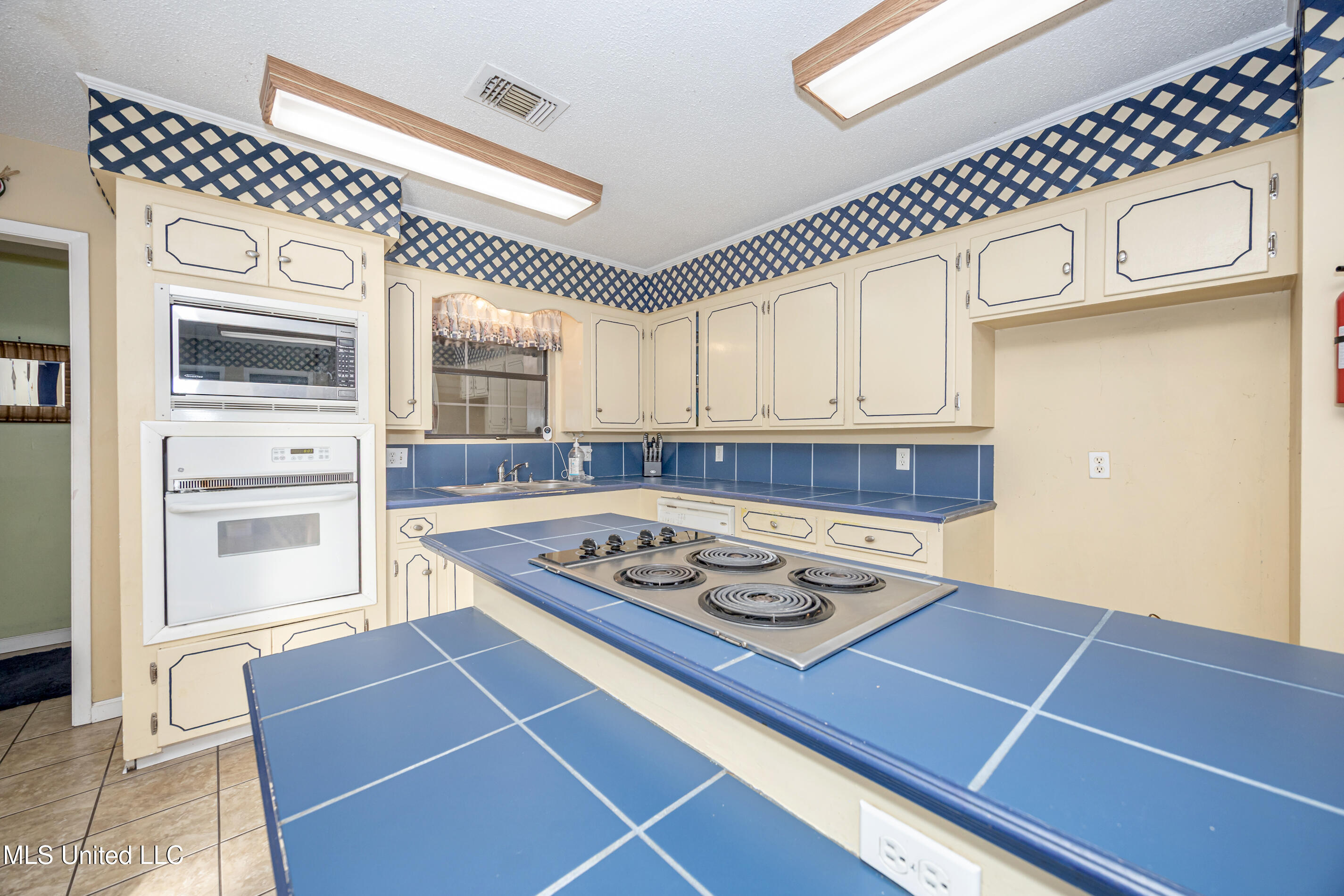 3040 Pabst Road Ocean Springs, MS 39564 - Photo 24 of 71 IMG_5440