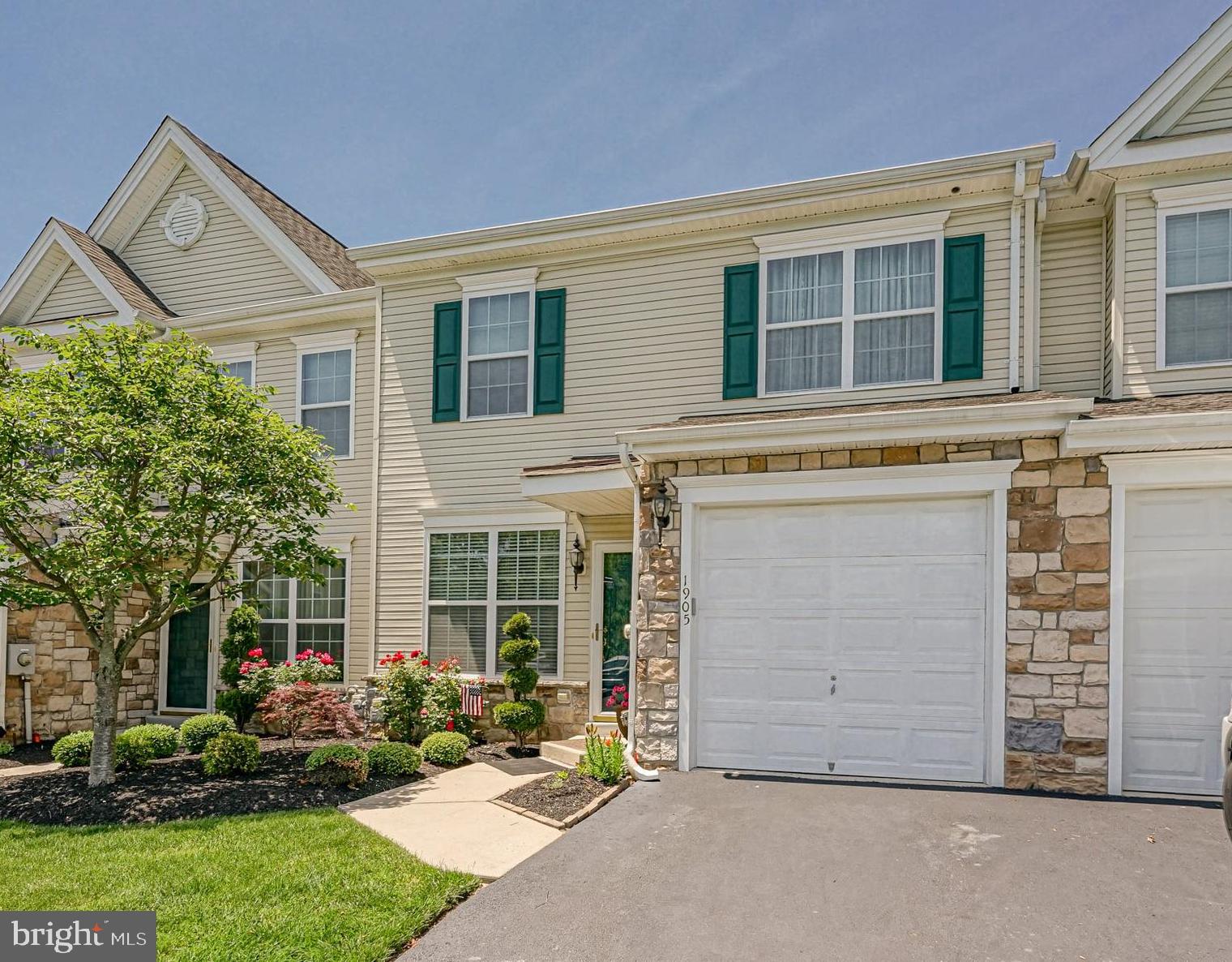 1905 Exposition Drive Williamstown, NJ 08094 - Photo 4 of 35