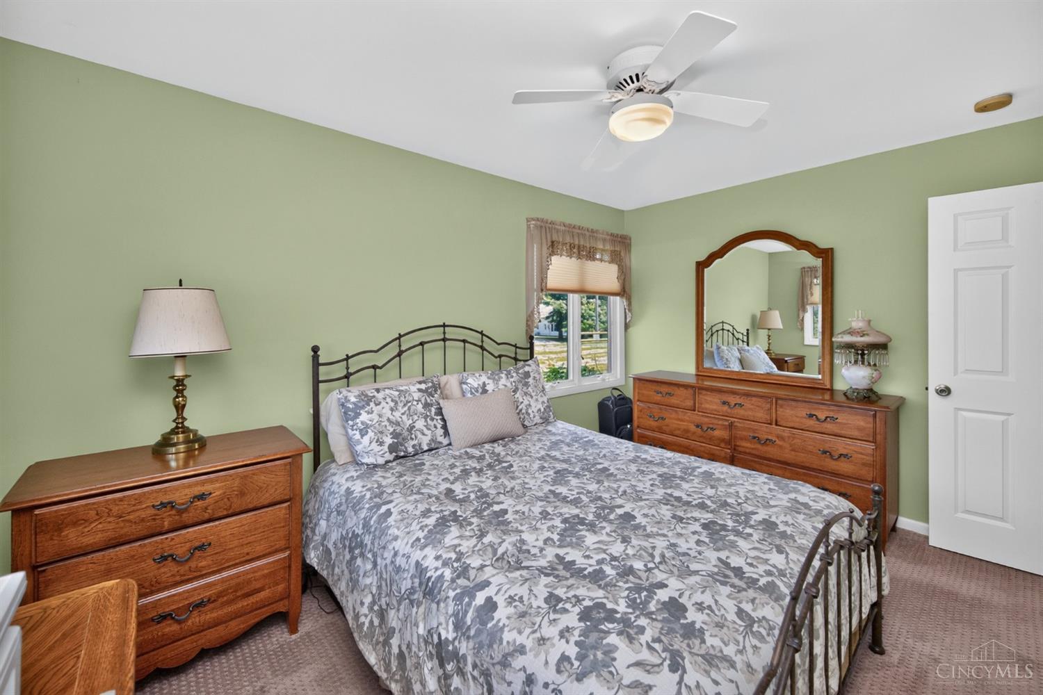 3078 Ebenezer Road Cincinnati, OH 45233 - Photo 31 of 51