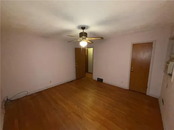 $453,900 | 6717 West 65th Terrace, Mission, KS 66202