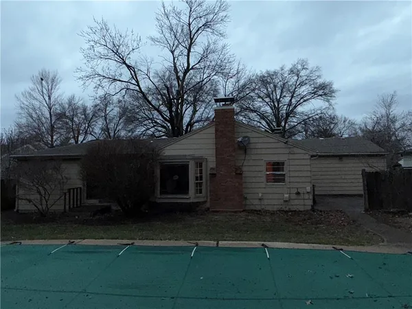 $453,900 | 6717 West 65th Terrace, Mission, KS 66202