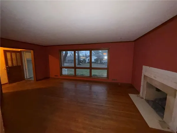 $453,900 | 6717 West 65th Terrace, Mission, KS 66202