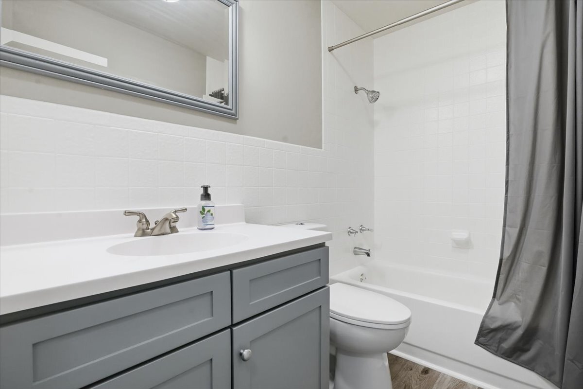 641 Clover Road Wauconda, IL 60084 - Photo 27 of 35