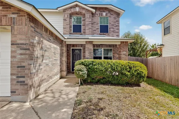 $2,000 | 109 Comal Cove, Elgin, TX 78621