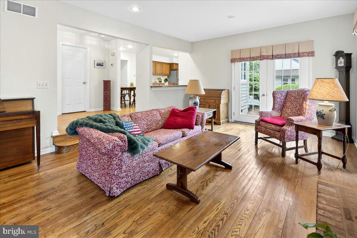 28 Baldwin Street Pennington, NJ 08534 - Photo 23 of 50