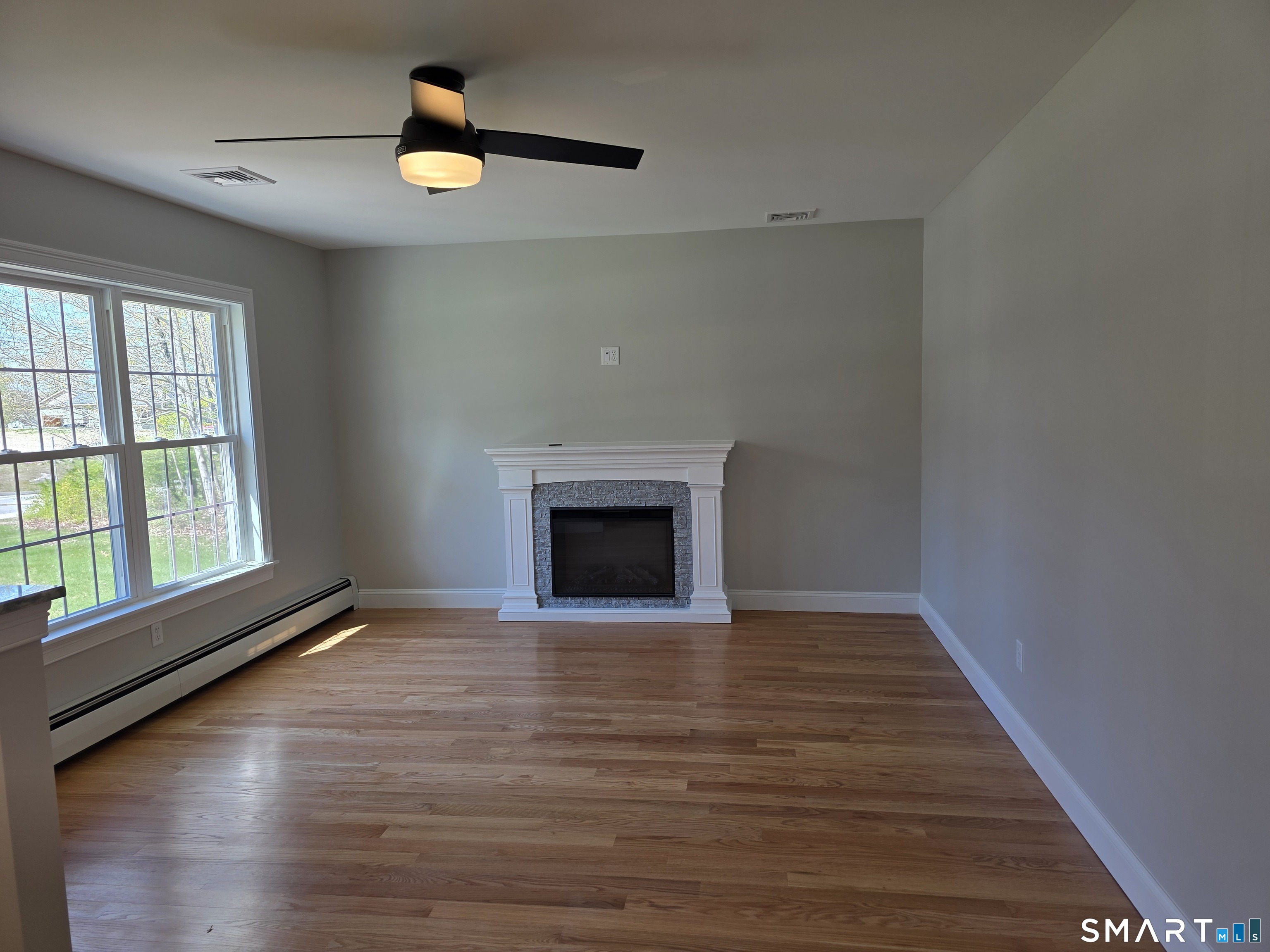 61 Main Street Voluntown, CT 06384 - Photo 13 of 38