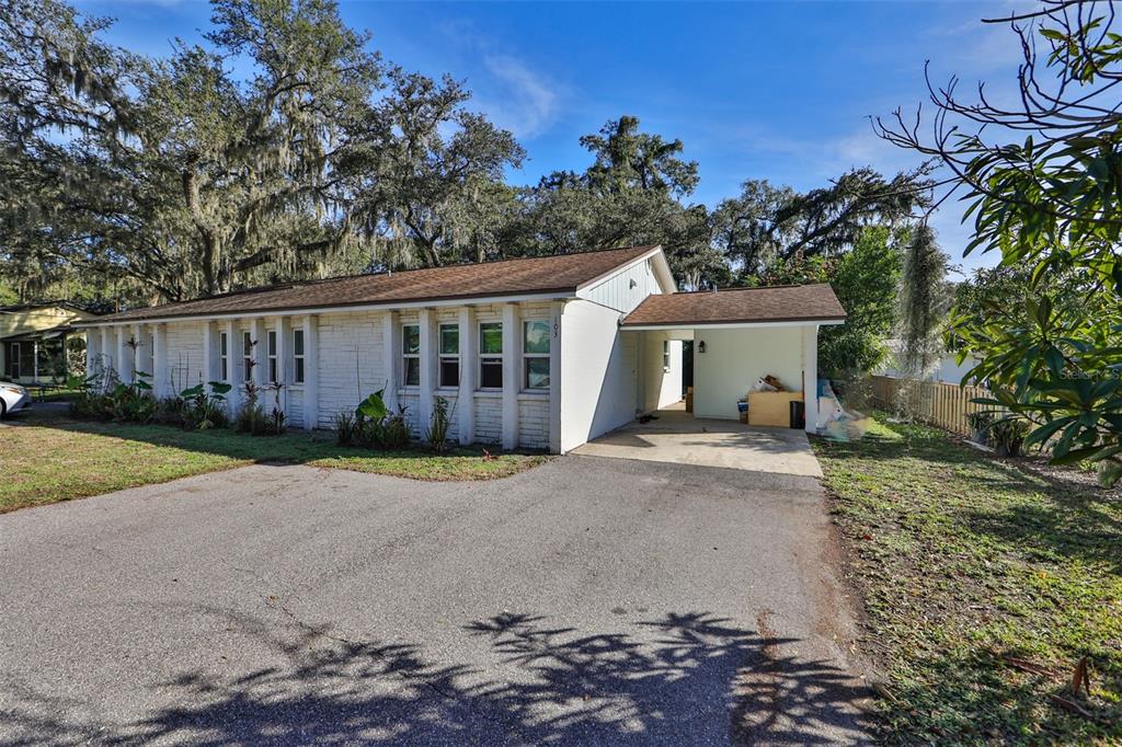 103 North Kingsway Road Seffner, FL 33584 - Photo 23 of 27 Gallery Image 23