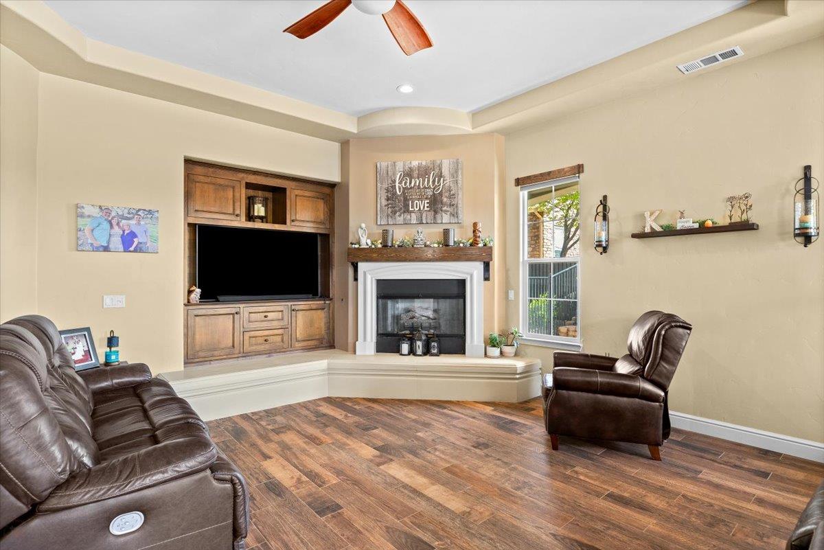 112 Glen View Court Copperopolis, CA 95228 - Photo 13 of 95