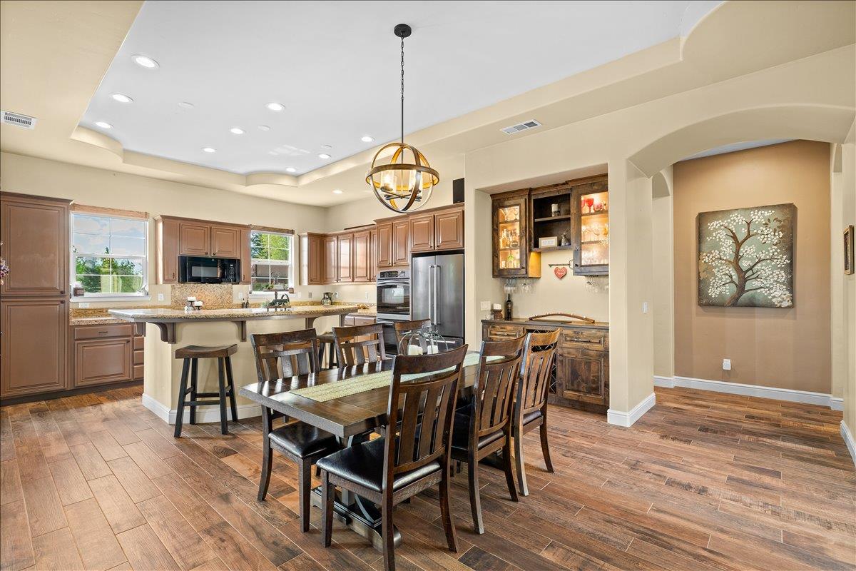 112 Glen View Court Copperopolis, CA 95228 - Photo 17 of 95
