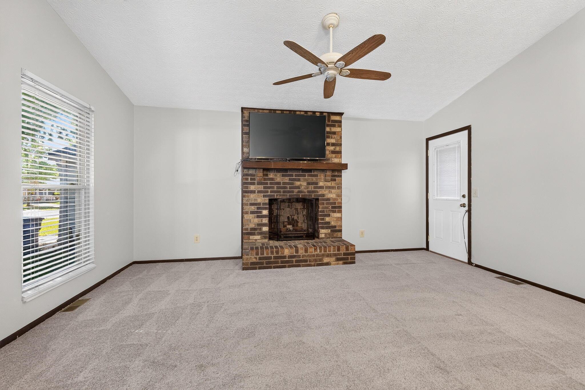 6349 Emberwood Road Dublin, OH 43017 - Photo 9 of 38