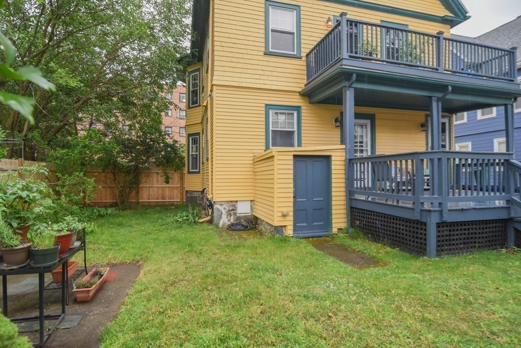 11 Marion Road, Unit 1 Arlington, MA 02474 - Photo 20 of 22 Gallery Image 20
