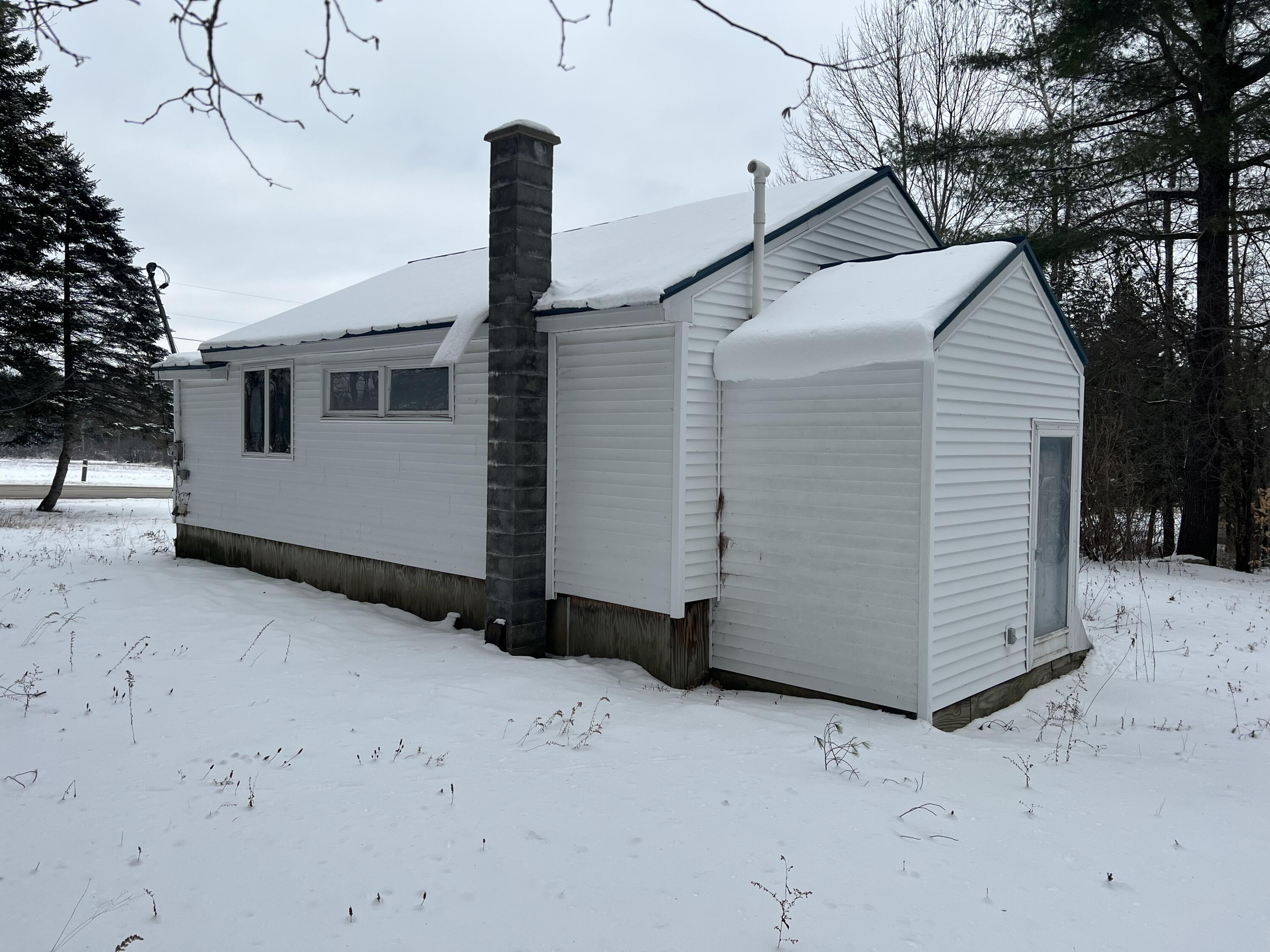 275 Taylor Road Winslow, ME 04901 - Photo 3 of 25 03