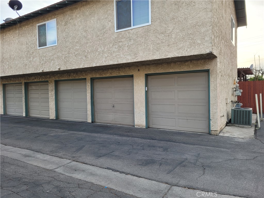 2367 Gonzaga Lane Riverside, CA 92507 - Photo 12 of 12