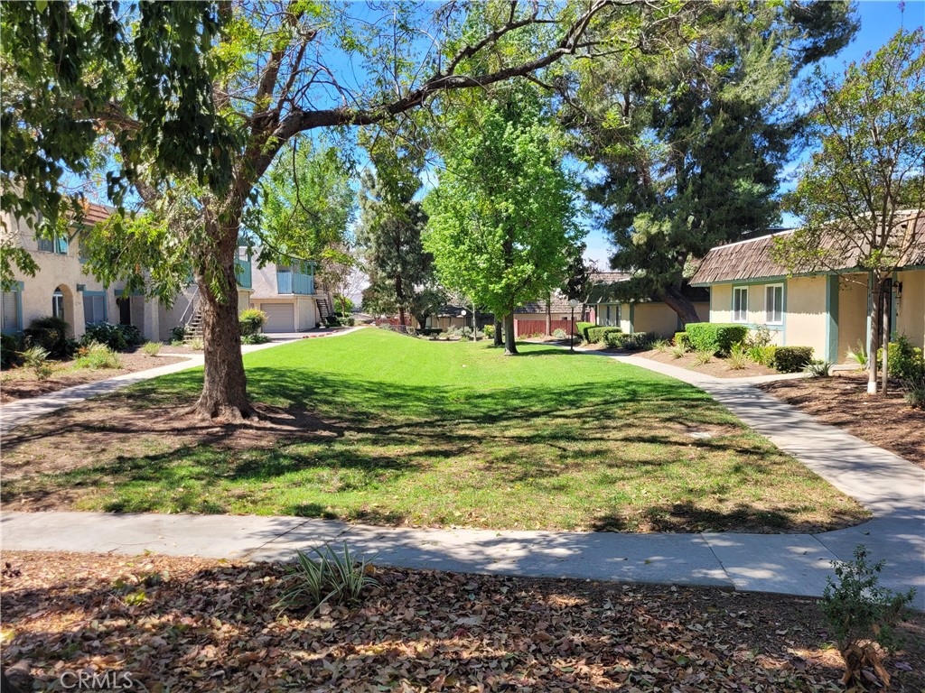 2367 Gonzaga Lane Riverside, CA 92507 - Photo 5 of 12