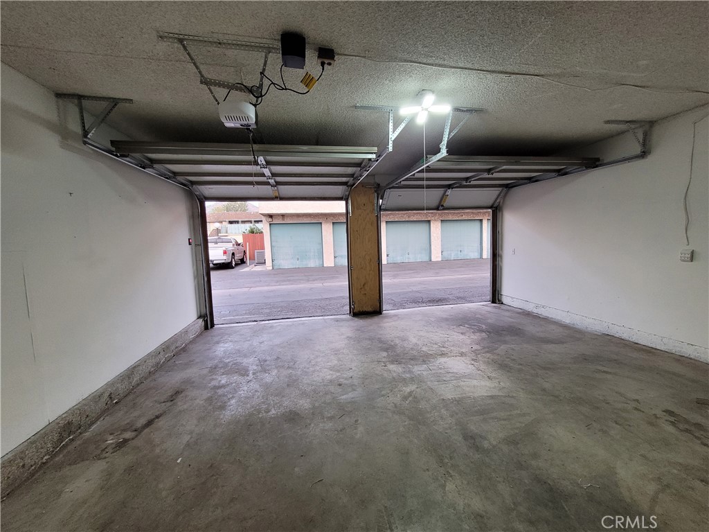 2367 Gonzaga Lane Riverside, CA 92507 - Photo 9 of 12