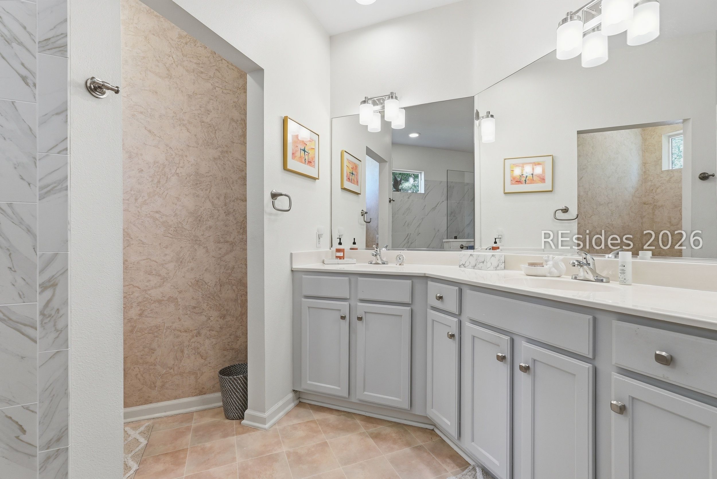 22 St Andrews Lane Bluffton, SC 29909 - Photo 15 of 28 Primary Bathroom