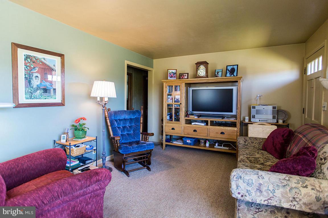 32 Penny Road Holtwood, PA 17532 - Photo 5 of 35 Gallery Image 5