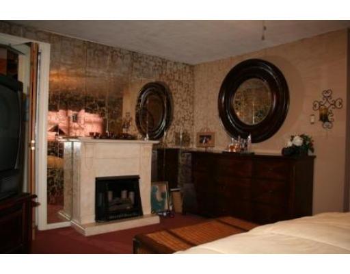 5 Garland Street Everett, MA 02149 - Photo 14 of 17 a living room with furniture