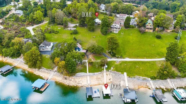 $885,000 | 398 Perry Smith Lane, Caryville, TN 37714