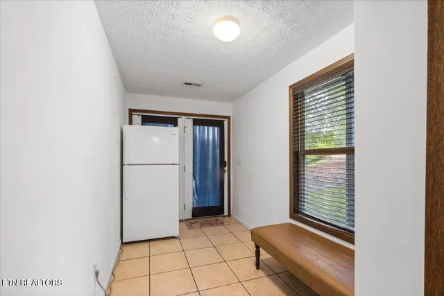 $885,000 | 398 Perry Smith Lane, Caryville, TN 37714