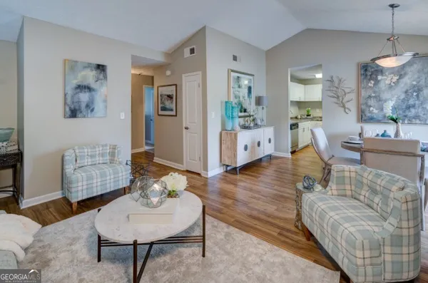 $1,132 | 3655 Westchase Villa Lane, Unit 23828E, Peachtree Corners, GA 30092