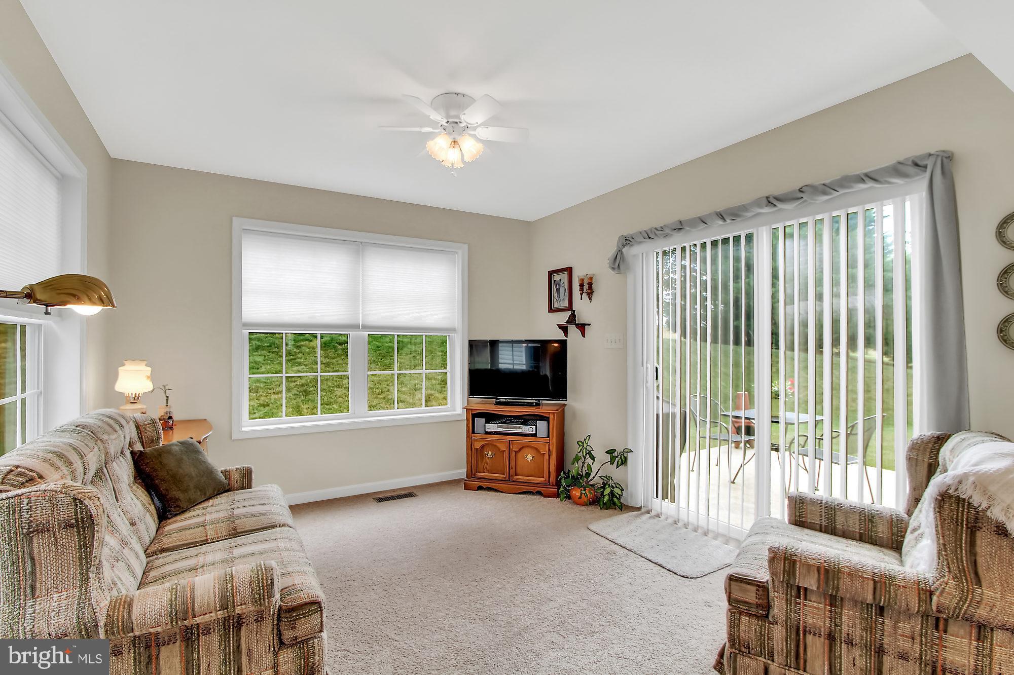 2125 Carriage Run Road York, PA 17408 - Photo 2 of 26 Gallery Image 2