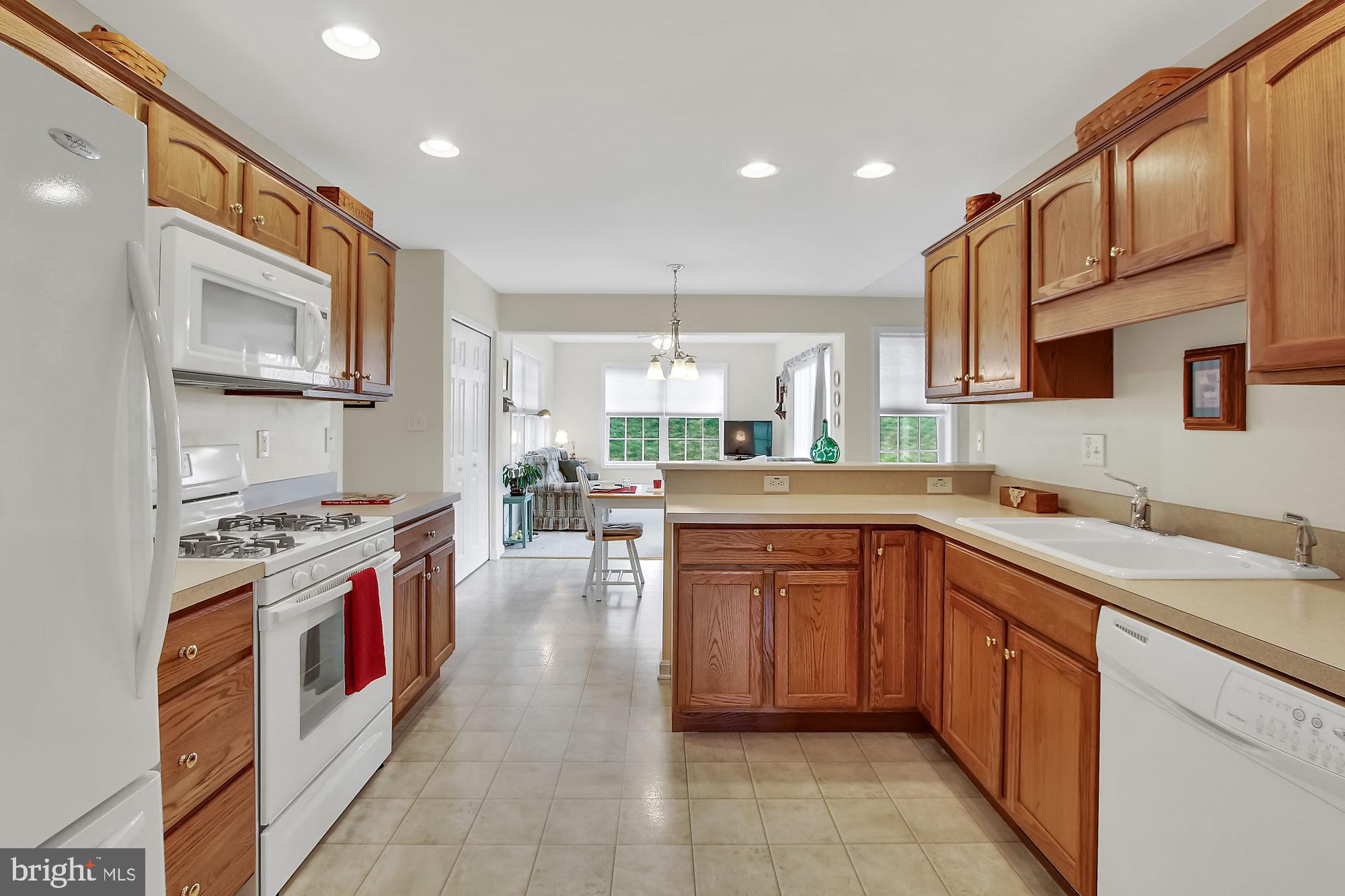2125 Carriage Run Road York, PA 17408 - Photo 6 of 26 Gallery Image 6