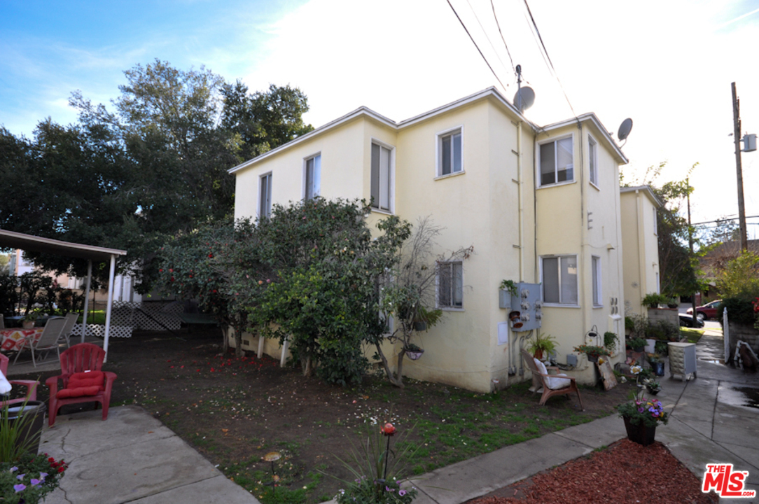 1832 Scott Road Burbank, CA 91504 - Photo 4 of 21 Gallery Image 4