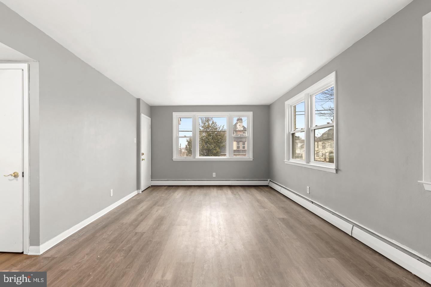 46 South State Road Upper Darby, PA 19082 - Photo 6 of 32