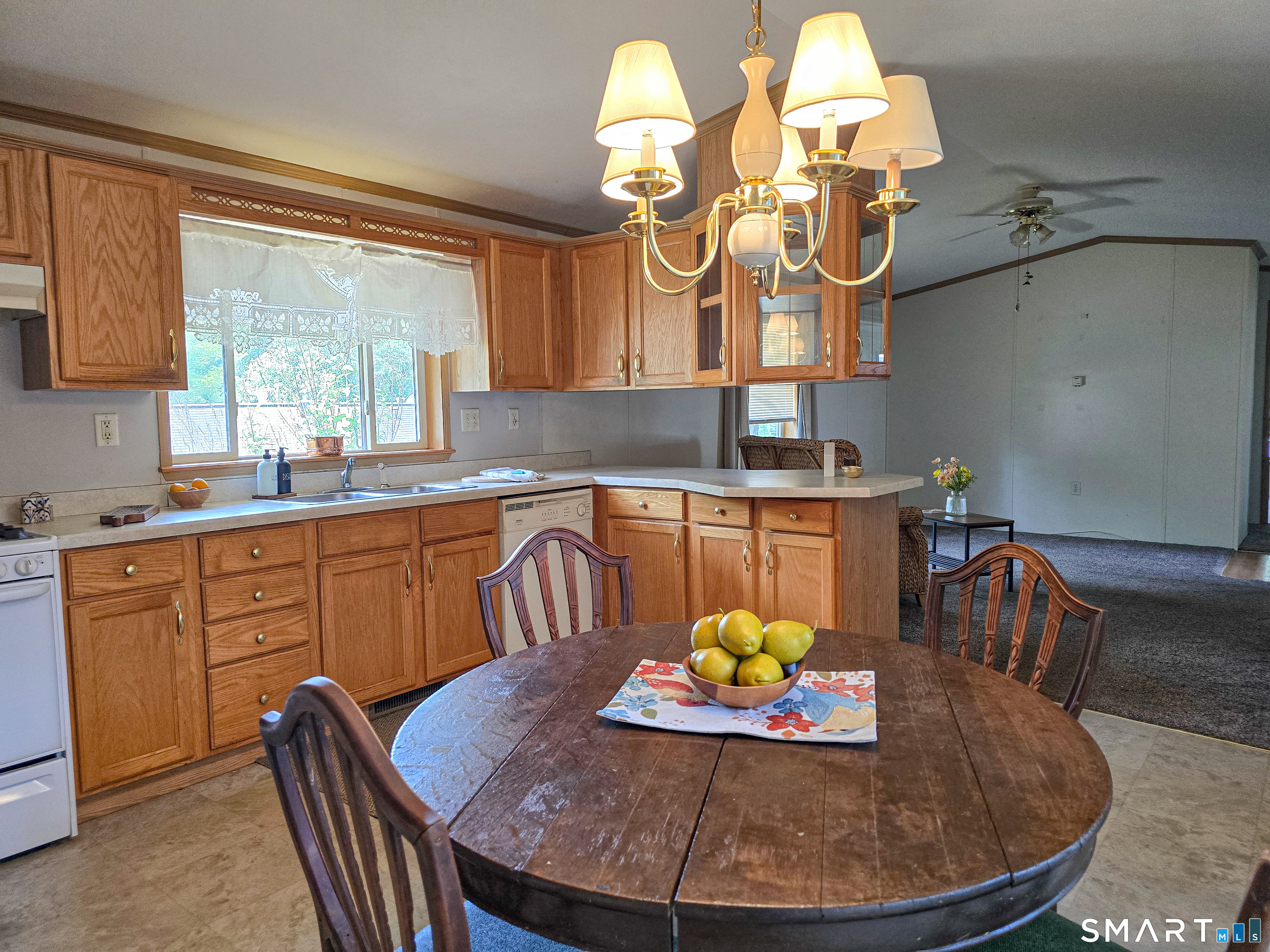 136 Hunters Road Norwich, CT 06360 - Photo 12 of 20