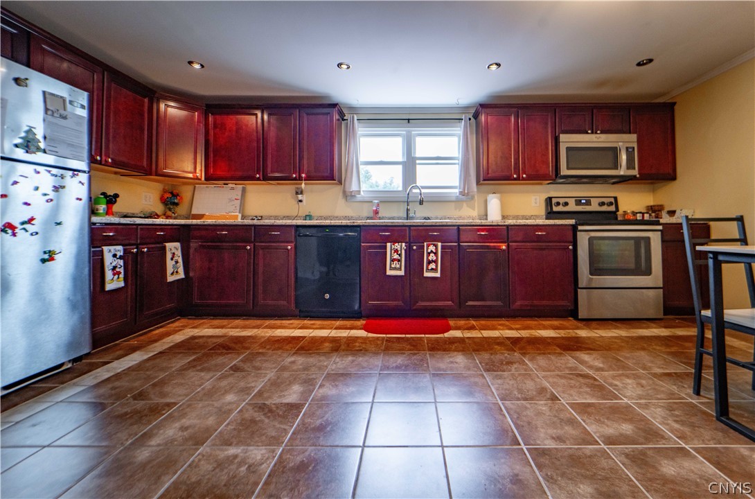 6338 Highway 167 Dolgeville, NY 13329 - Photo 15 of 42