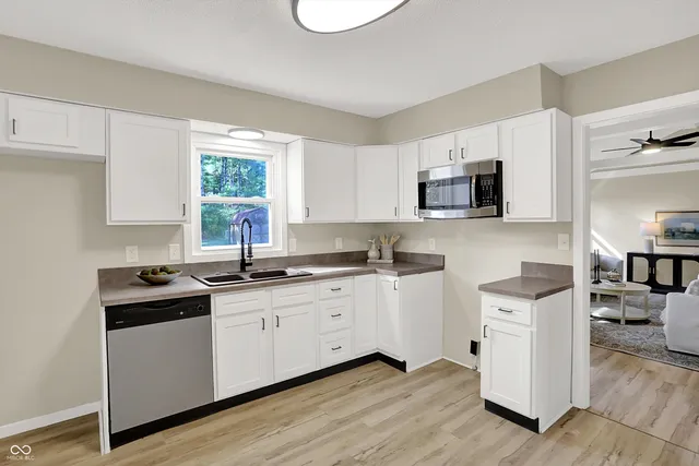 $324,000 | 1426 Westwind Drive, Avon, IN 46123