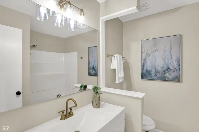 $324,000 | 1426 Westwind Drive, Avon, IN 46123