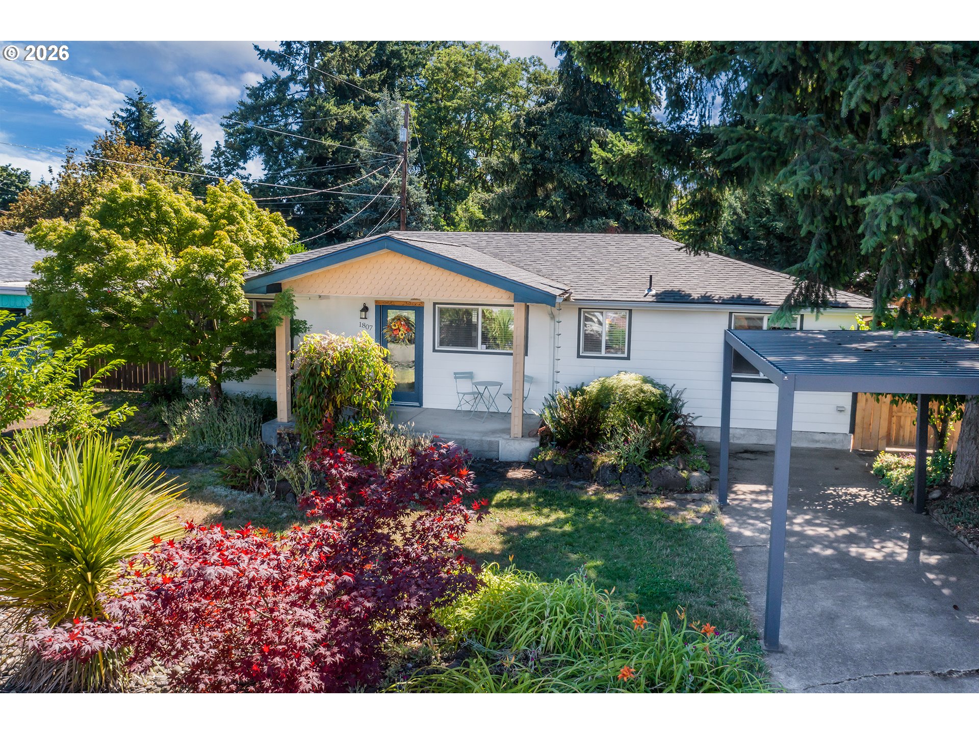 1807 Milo Way Eugene, OR 97404 - Photo 36 of 40 Front Yard