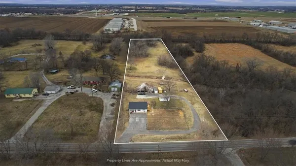 $310,000 | 607 East E Highway, Bates City, MO 64011