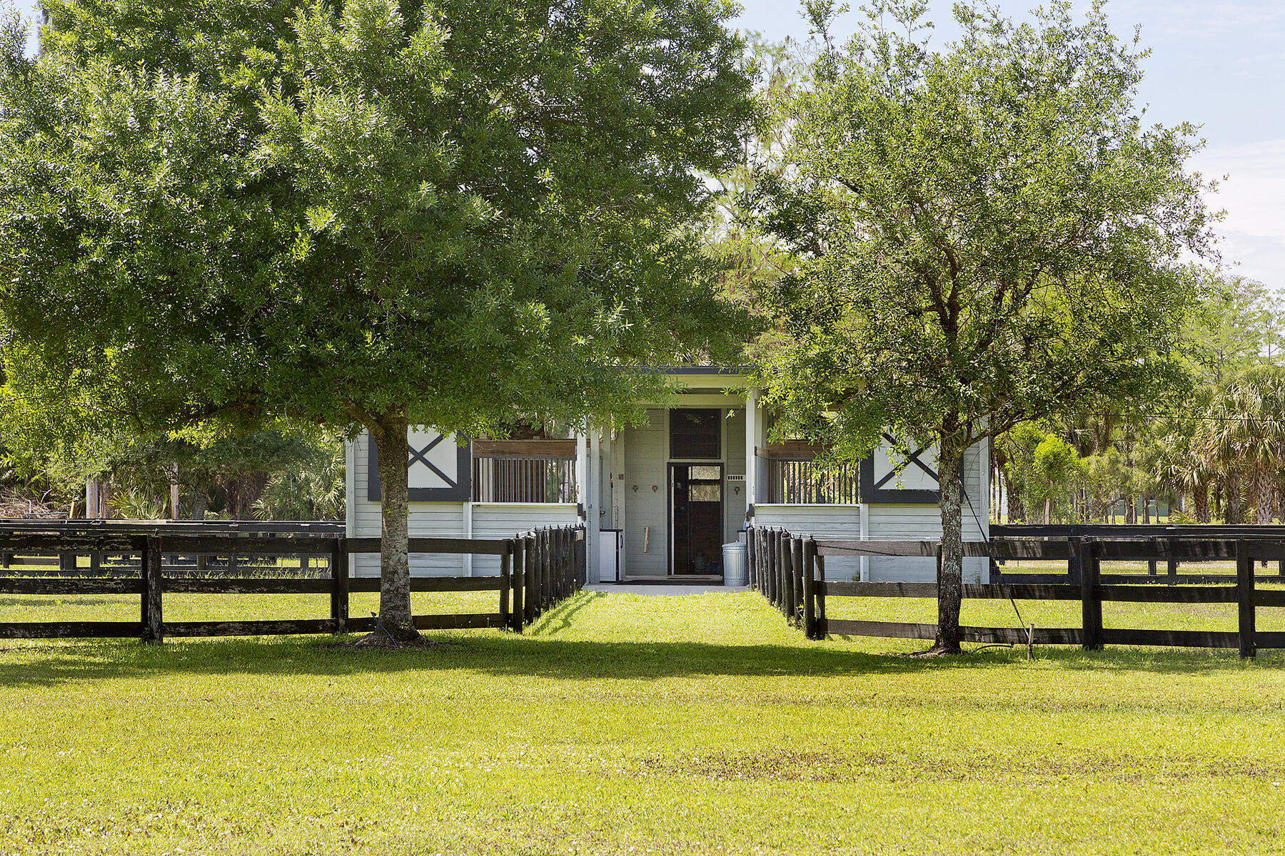 2741 Buck Ridge Trail Loxahatchee, FL 33470 - Photo 23 of 38 4 stall barn