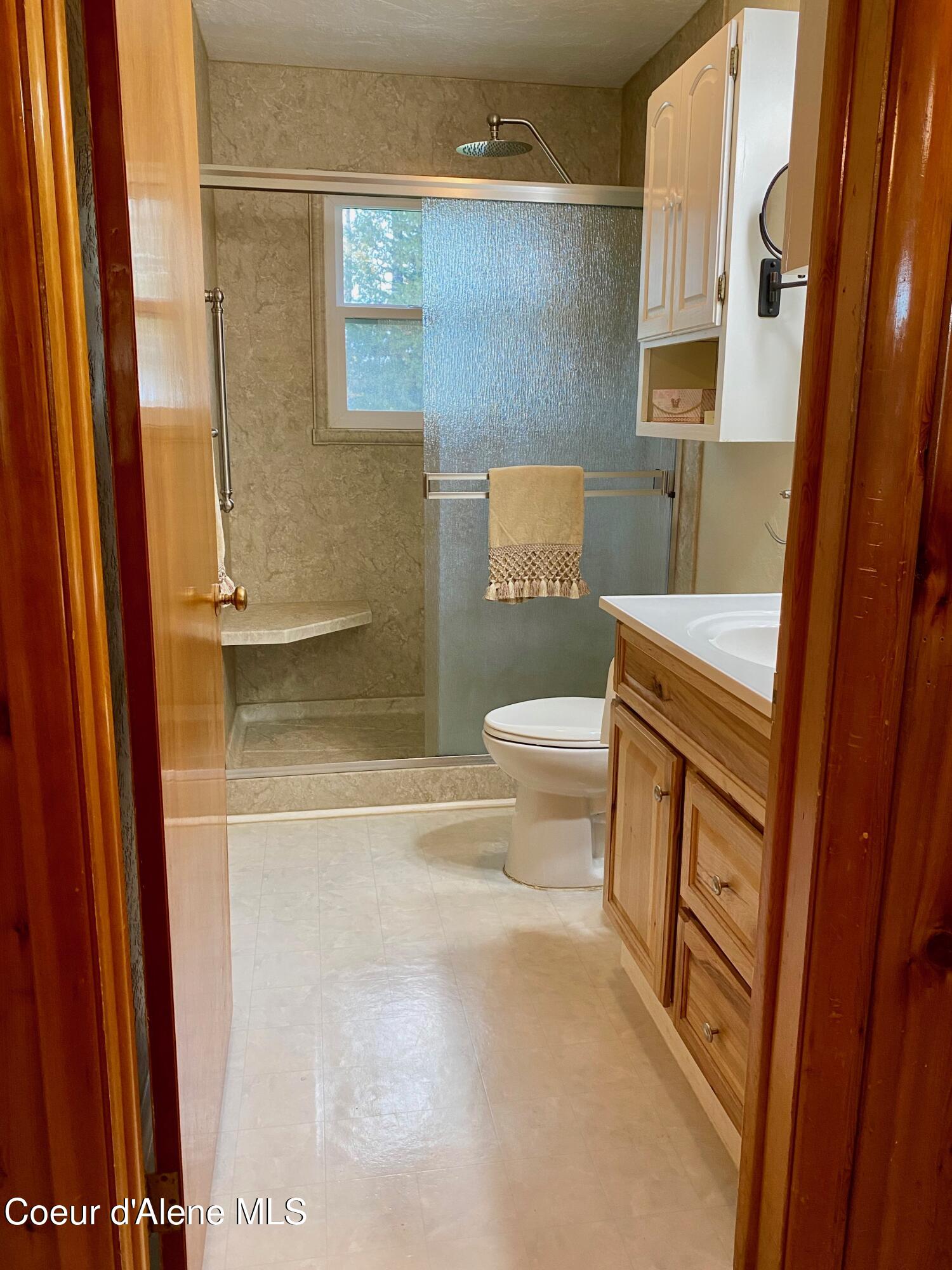 61 Whiskey Jack Road Sandpoint, ID 83864 - Photo 31 of 59 1 Bathroom 3