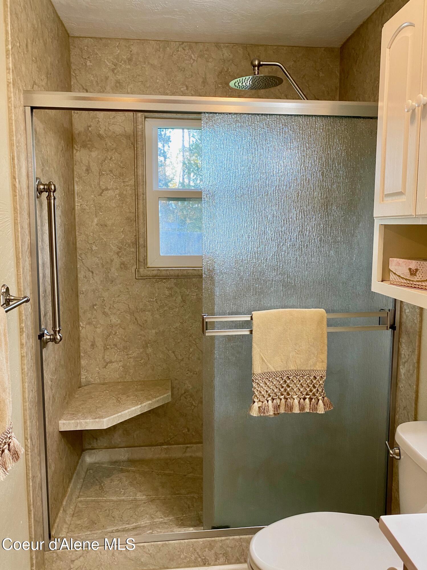 61 Whiskey Jack Road Sandpoint, ID 83864 - Photo 33 of 59 3 Bathroom 1