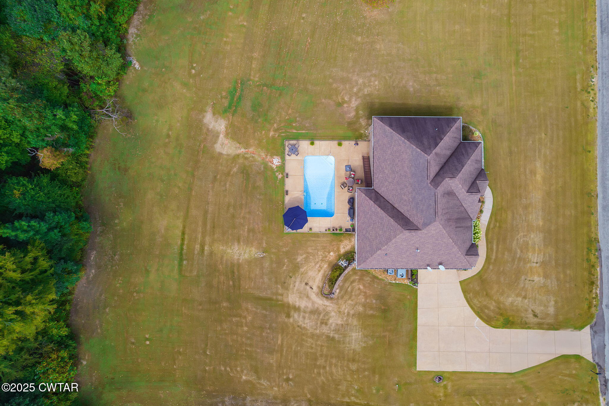 325 Ridgewood Drive Henderson, TN 38340 - Photo 55 of 63 IMG_3436